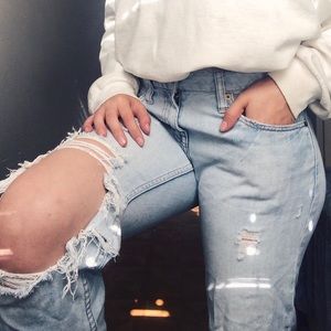 American Eagle ripped and distressed mom jeans